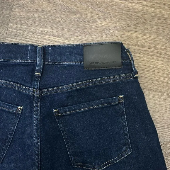 CITIZENS OF HUMANITY GENOVA LOW-RISE BOOTCUT JEANS